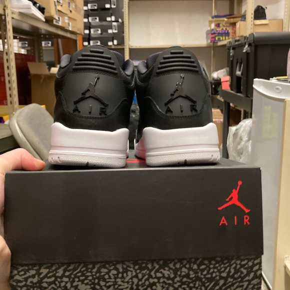 Jordan 3 Rétro Cyber Monday - Picture 4 of 5